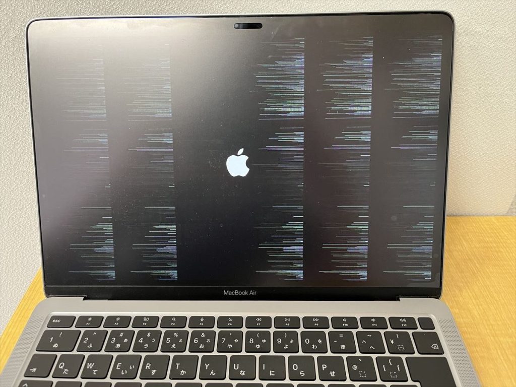 MacBook Air M1 2020　画面表示不具合