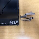 DELL　Vostro15　3510　ヒンジ右側