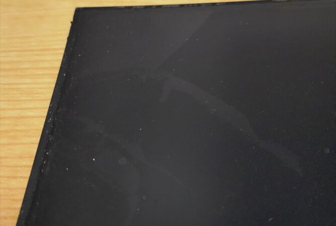 液晶割れ　DELL　Vostro 15 3510　修理事例